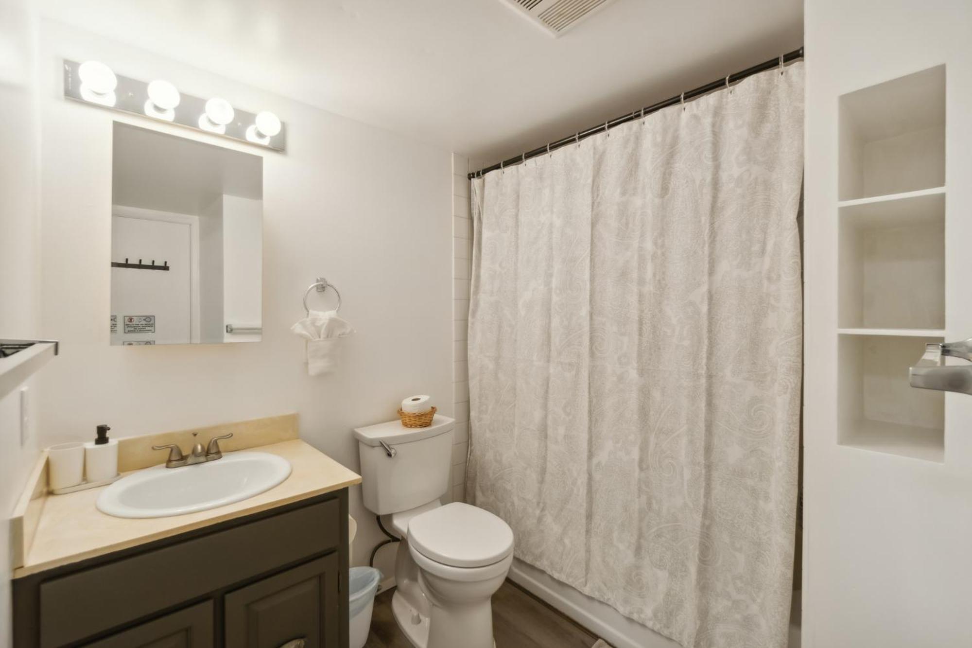 Central Bellevue Retreat Extérieur photo